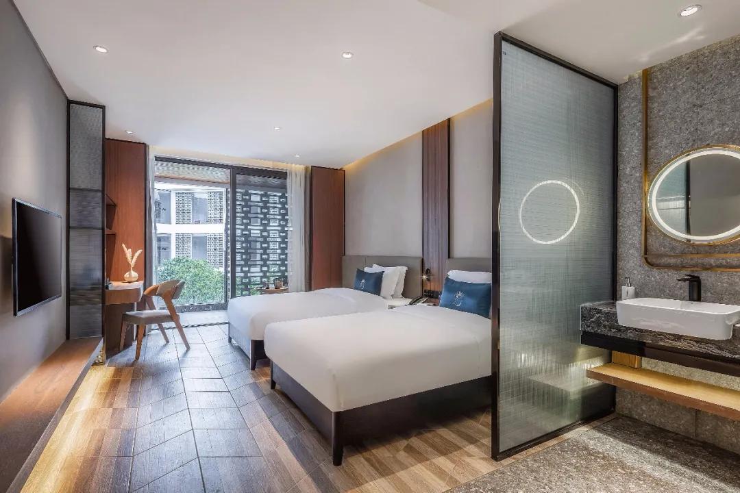 桂林人气最旺的夜店,桂林兴坪网红酒吧