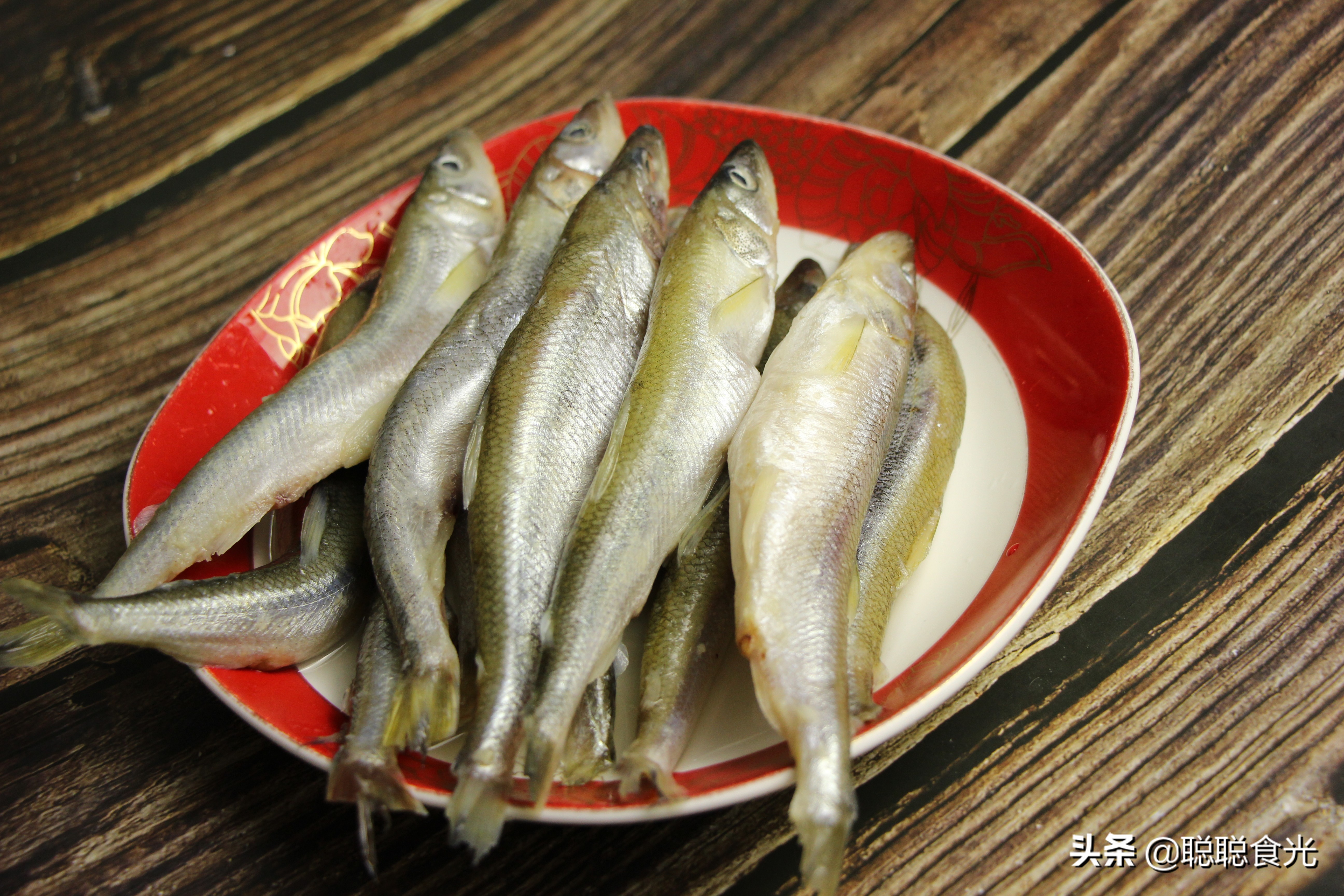 最适合香煎的鱼,煎出来的鱼不仅好吃而且不粘锅