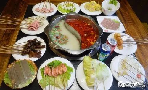 屋头串串香加盟费多少,屋头串串香