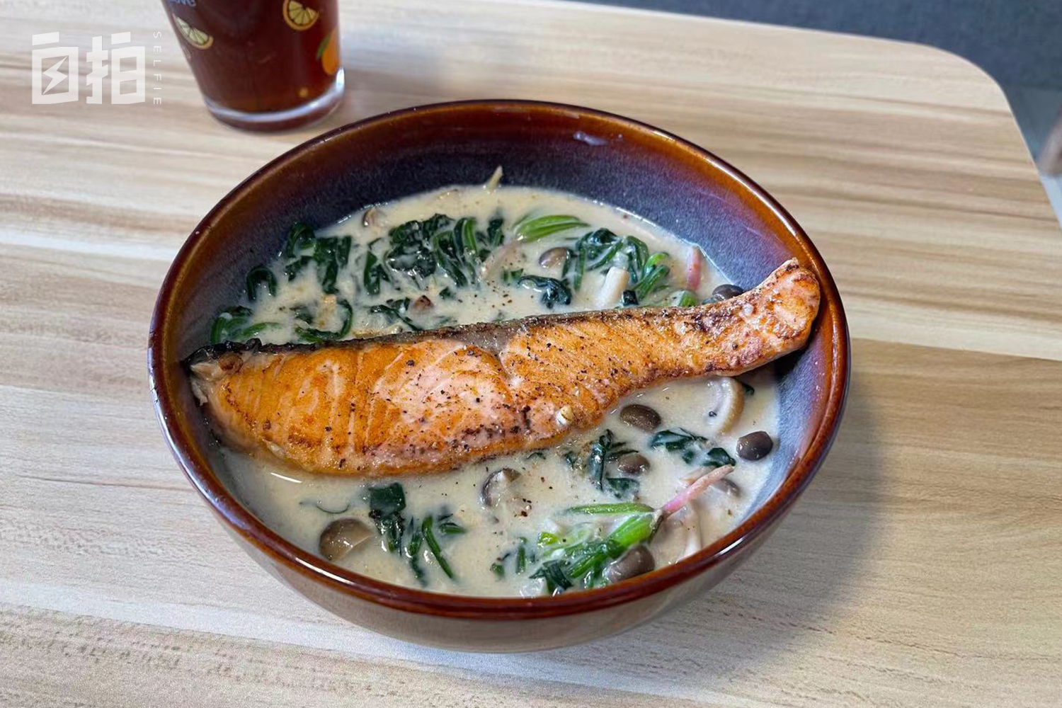 我在美国交了黑人男友，相处两年多，不敢告诉爸妈我们仍在一起