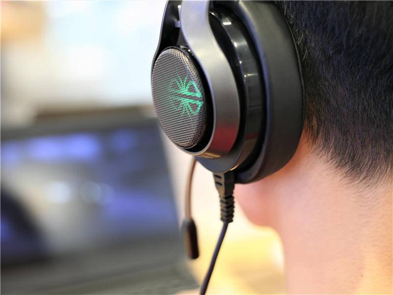 入耳式蓝牙游戏耳机gx05,电竞g5头戴式耳机