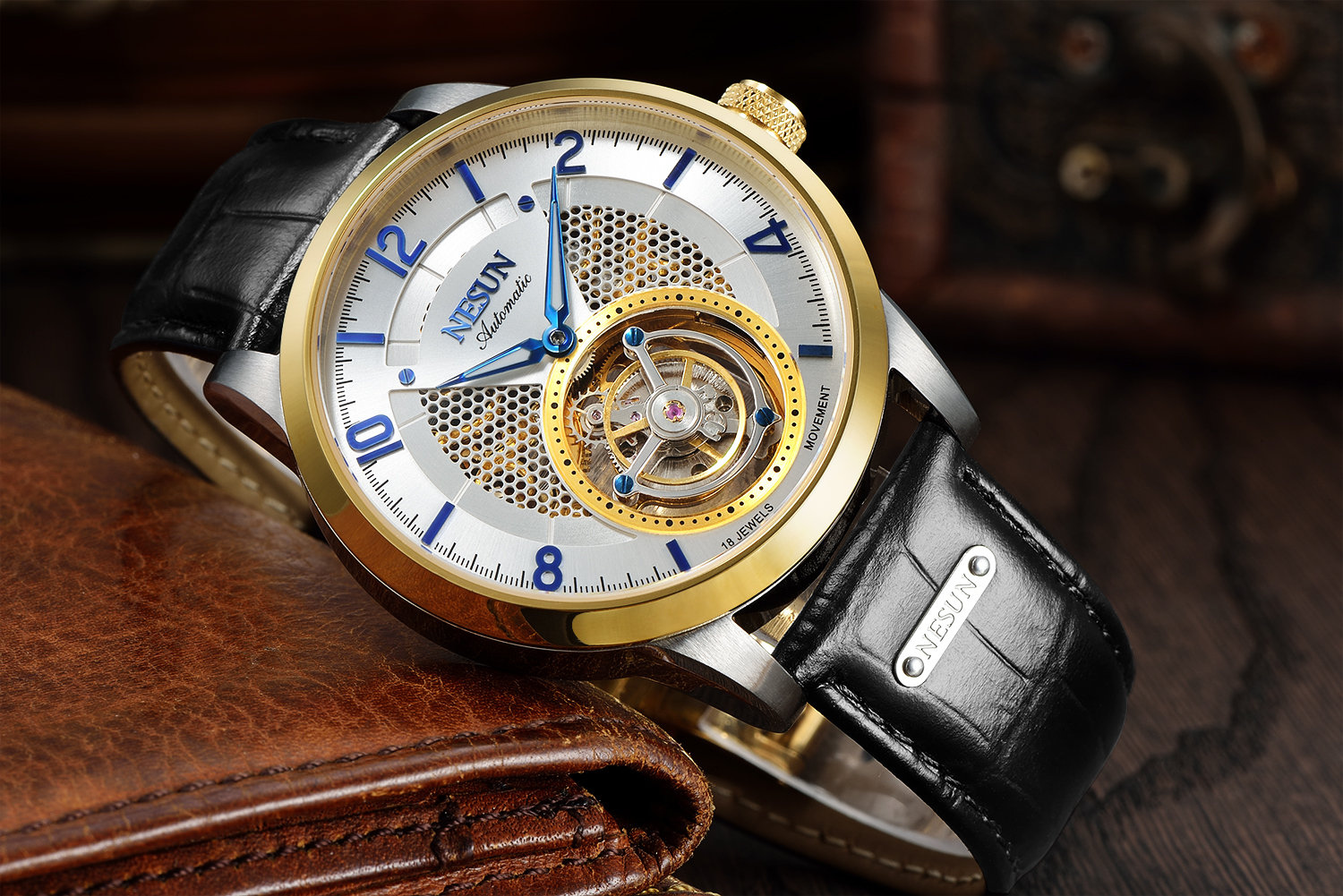 石英表和机械表的区别在哪里,石英表和机械表区别到底在哪里