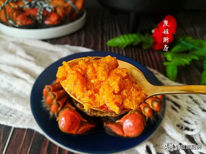 教你挑选大闸蟹六大诀窍,大闸蟹究竟怎么吃才能一点不浪费