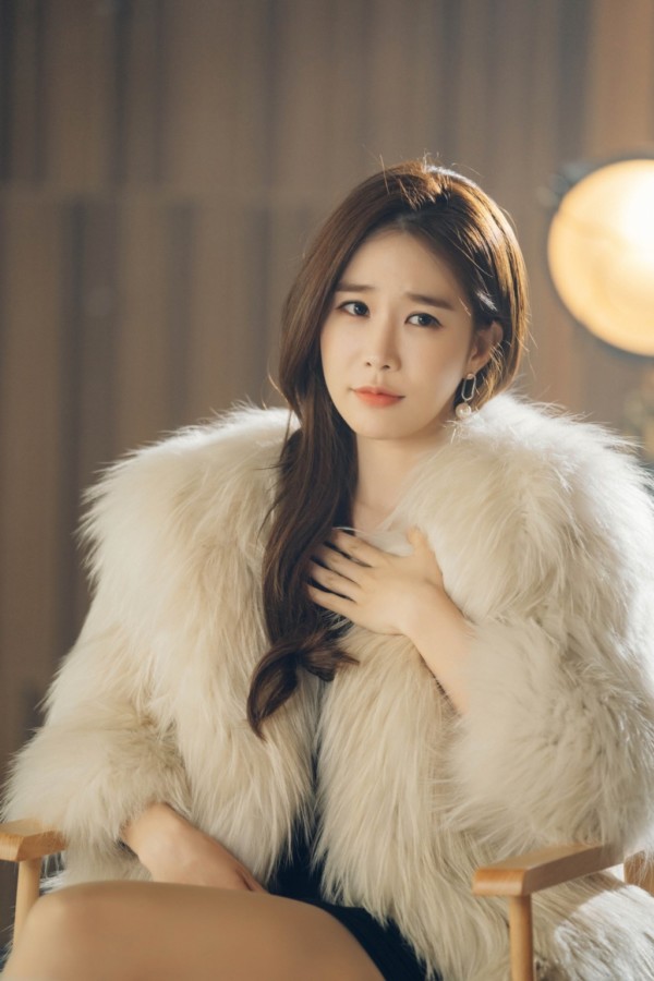 刘仁娜李栋旭鬼怪讲解,李栋旭刘仁娜鬼怪发布会