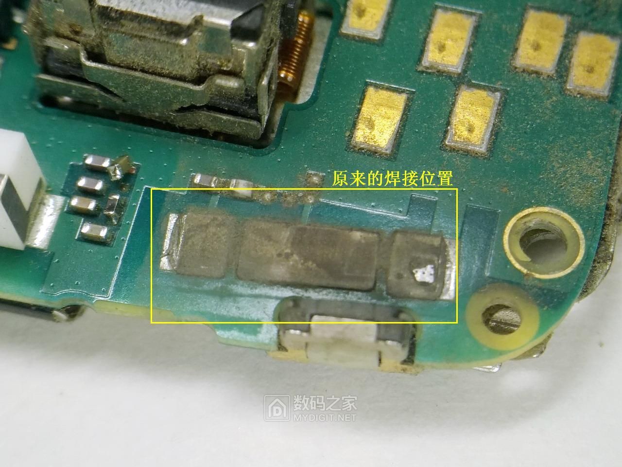 70余图拆解2008年款诺基亚全键盘旗舰E71,曾经的神机名不虚传