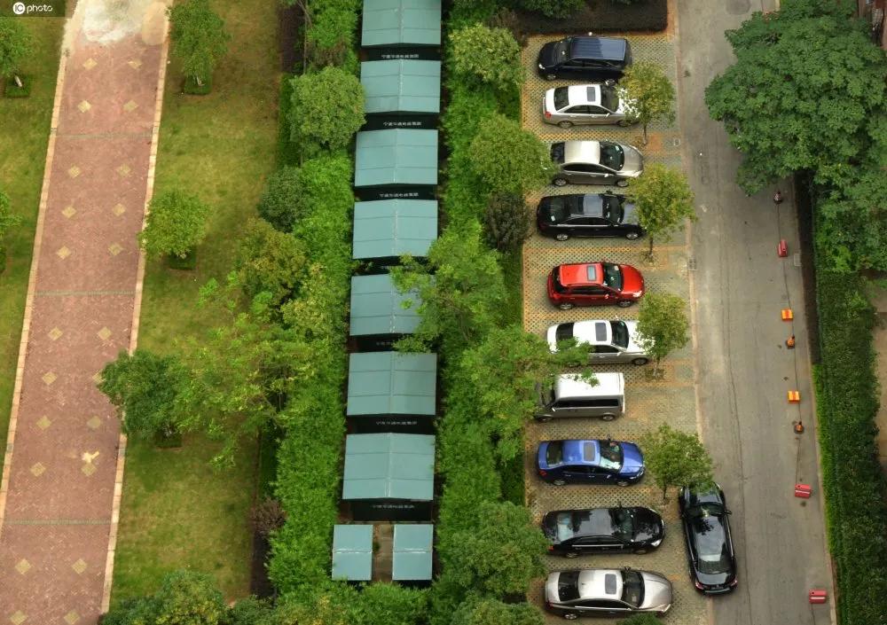 苏州业委会给业主发钱,苏州一小区物业给业主发24万红包