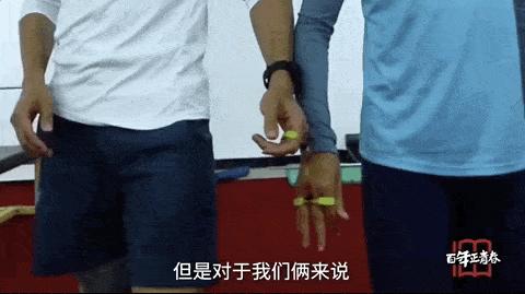 汶川地震幸存独臂女孩完整版,汶川地震幸存者男孩夺残奥会金牌