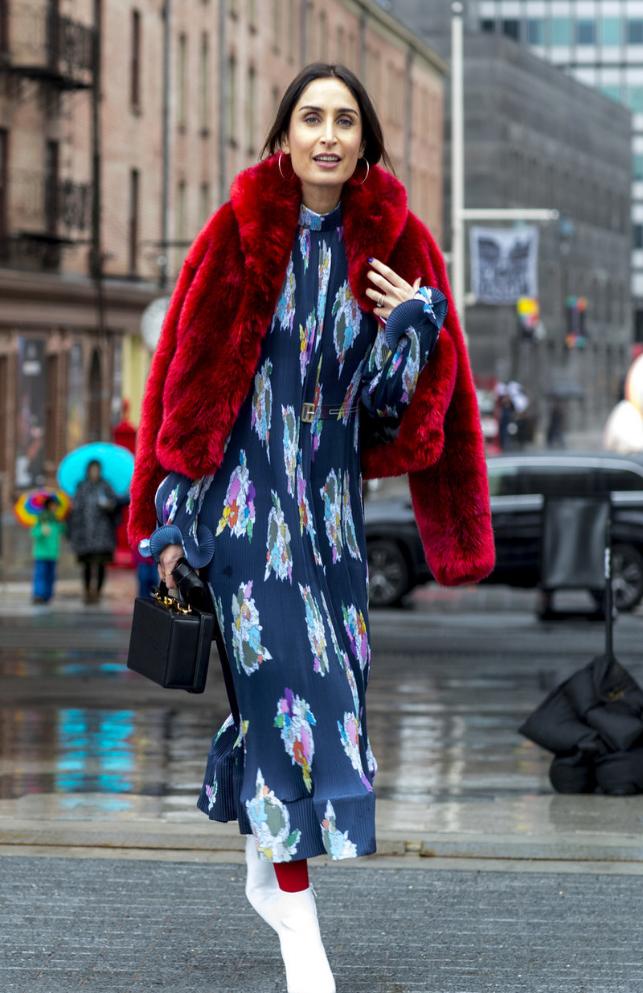 皮草大衣怎么搭配洋气短款,皮草大衣高级穿搭