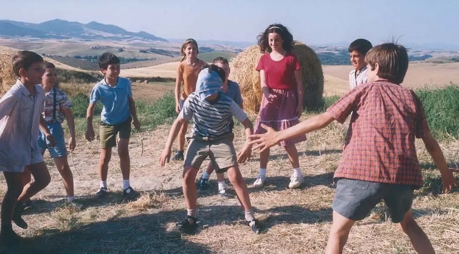 豆瓣8.9：打破偏见，冲破制度，盲人米可终于成为一流声音剪接师