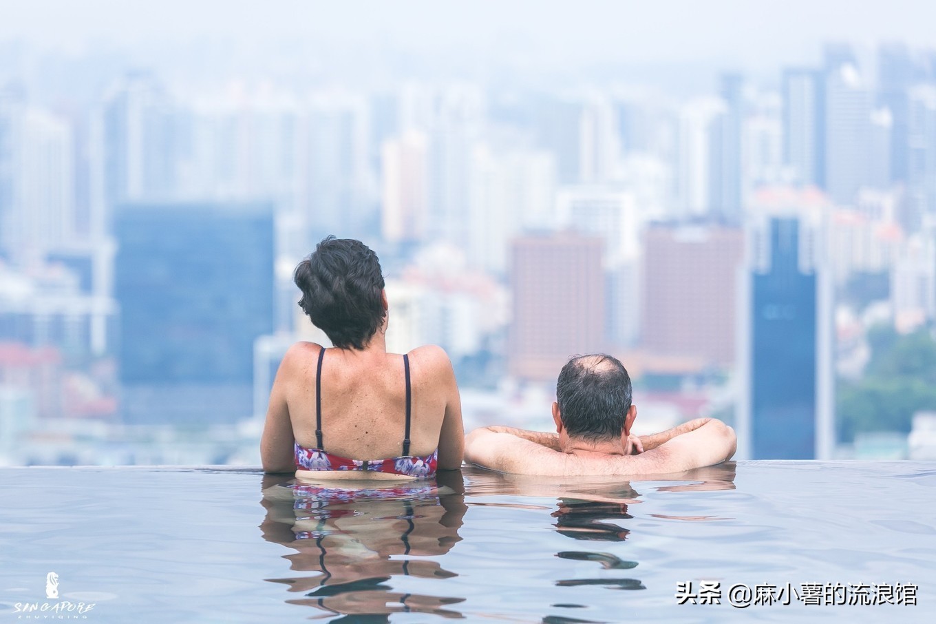 新加坡最豪华的体验,金沙酒店楼顶无边泳池,只有住一晚才能享受