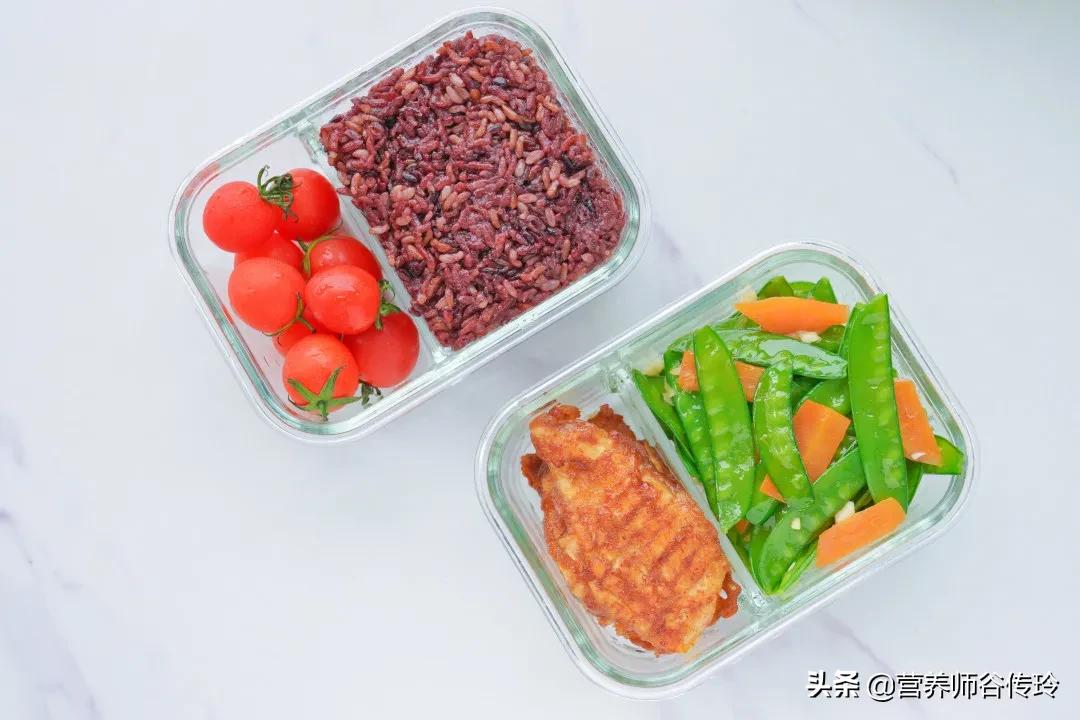 千万别微波加热这4类食物，不是危险就是不健康