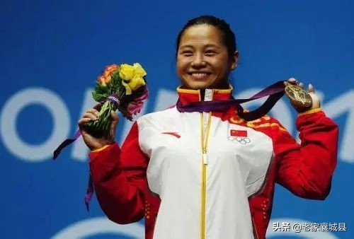 简历厉害,厉害了我的国年轻观众为祖国点赞