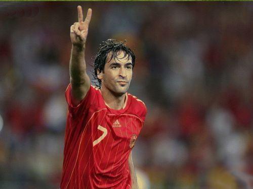 投票：不吹不黑，谁是西班牙足球历史第一人？