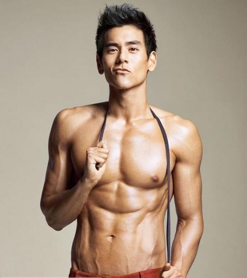 练人鱼线马甲线腹肌用这9个动作,女士健身练腹肌马甲线人鱼线