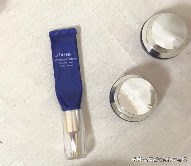 二十岁女孩淡化黑眼圈的眼霜,推荐20岁女生用的眼霜日本