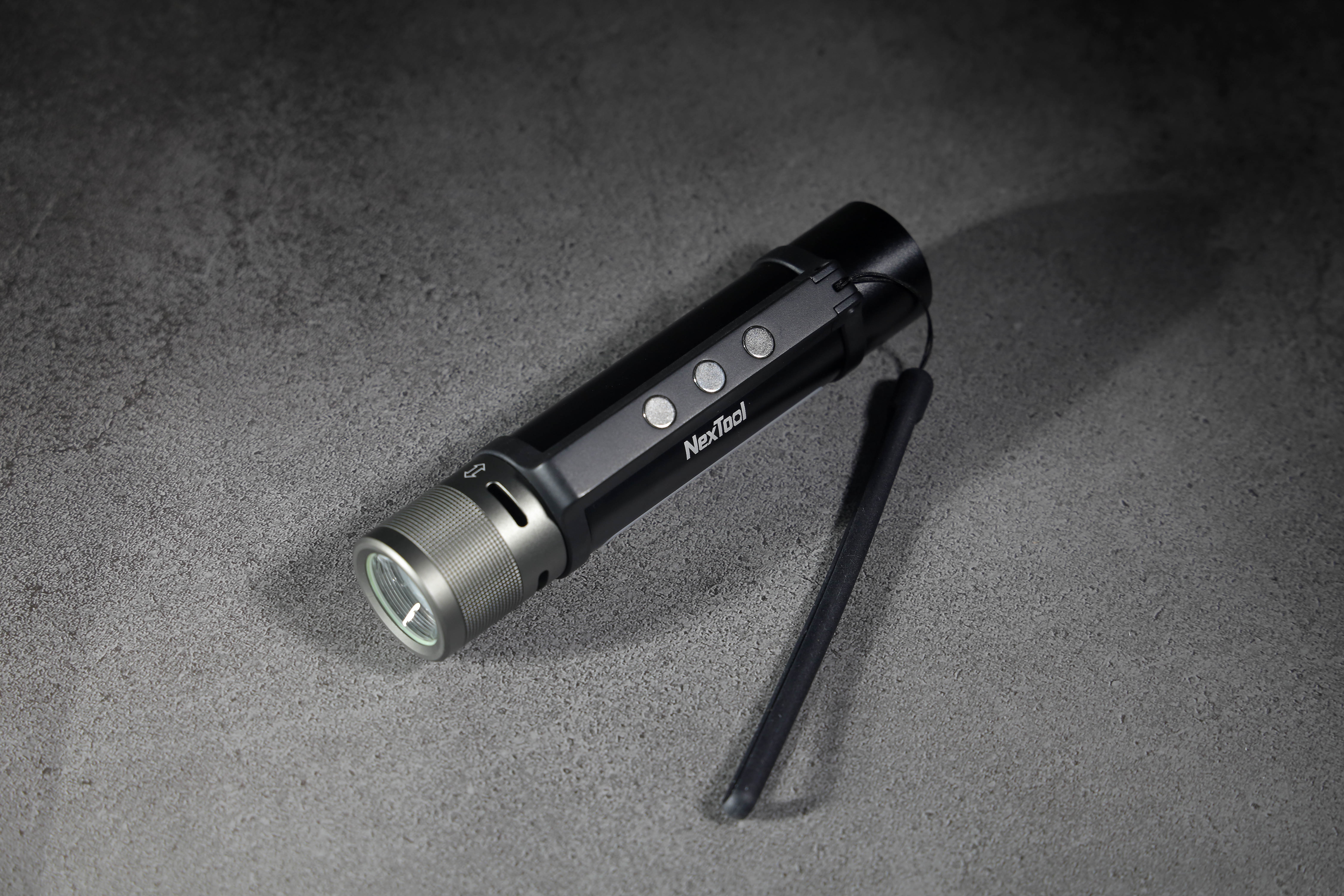 自行车强光手电超亮200000w流明,自行车强光手电筒远射超亮