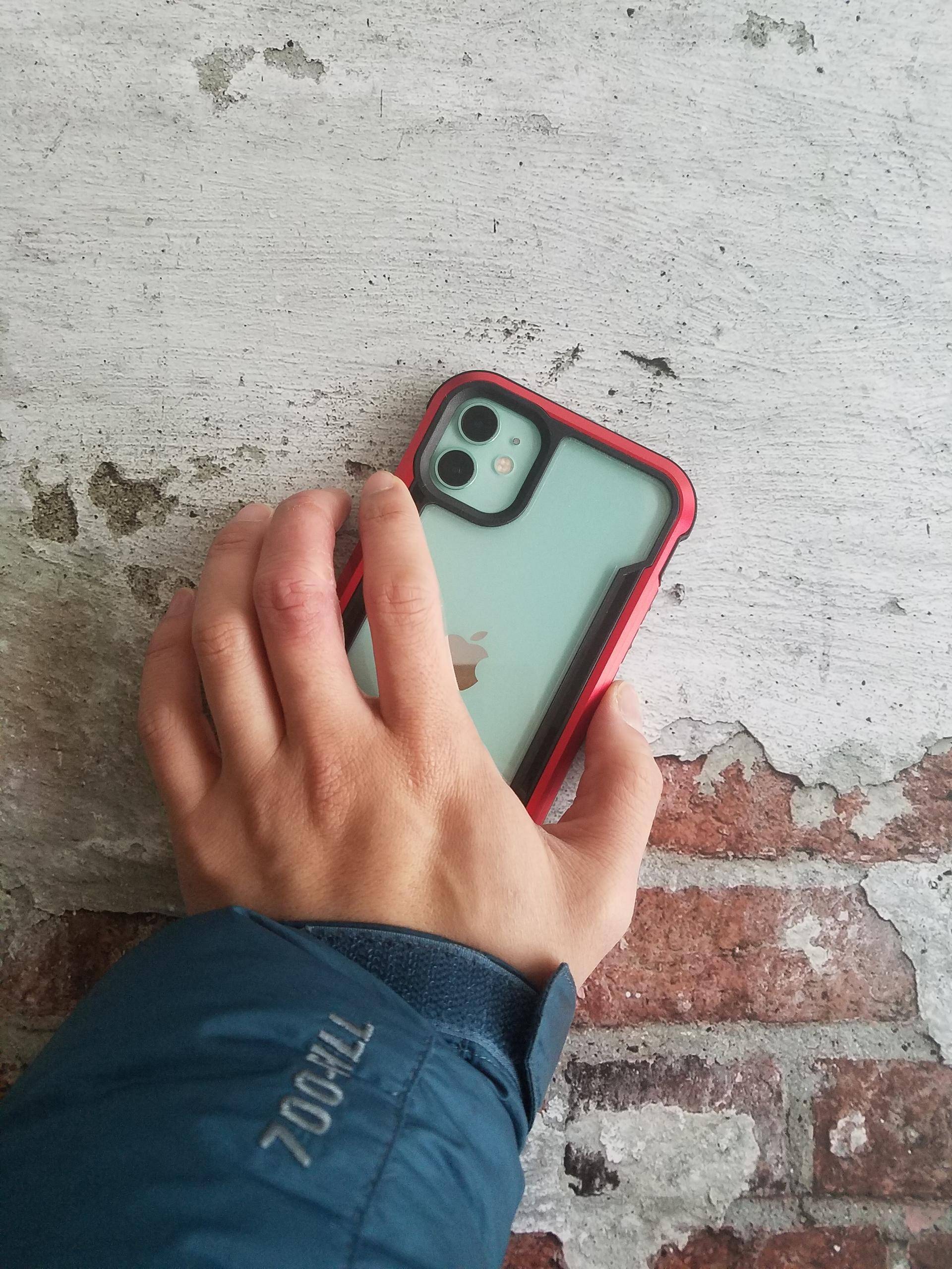 苹果最耐摔的手机壳测试,iphone防摔手机壳黑科技