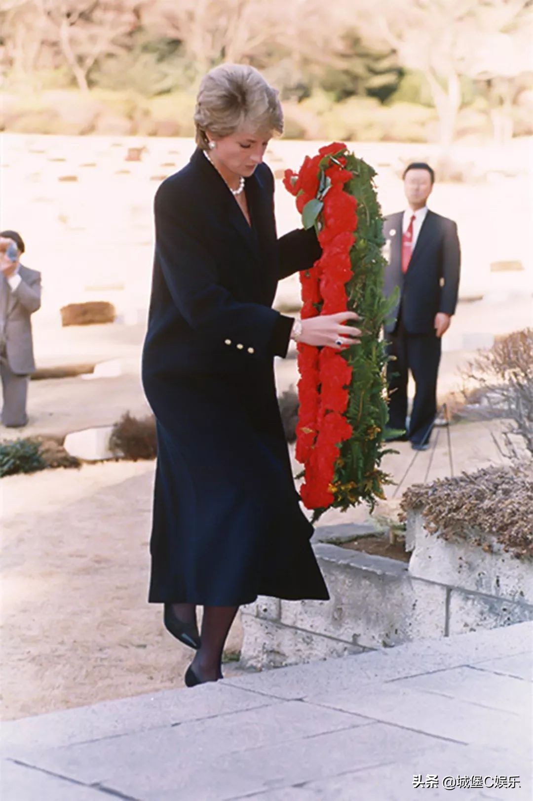 戴安娜和雅子第一次见面,雅子妃和戴安娜1995见面