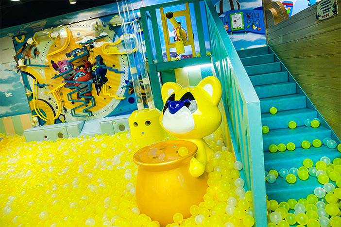 9.9元淘气堡单次游玩,乐多王国儿童室内主题乐园门票