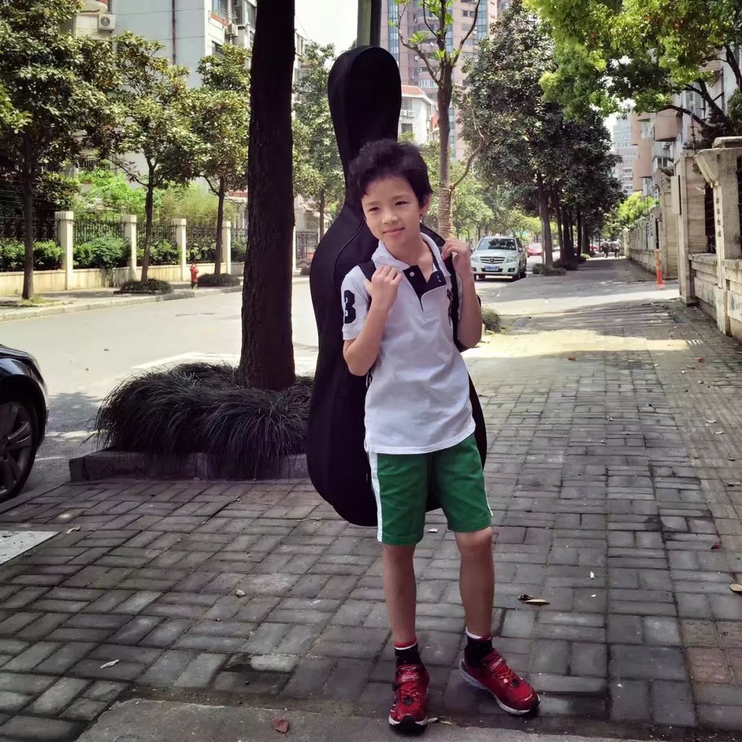 小孩子学会玩魔方,小孩玩魔方怎么才能不会失败