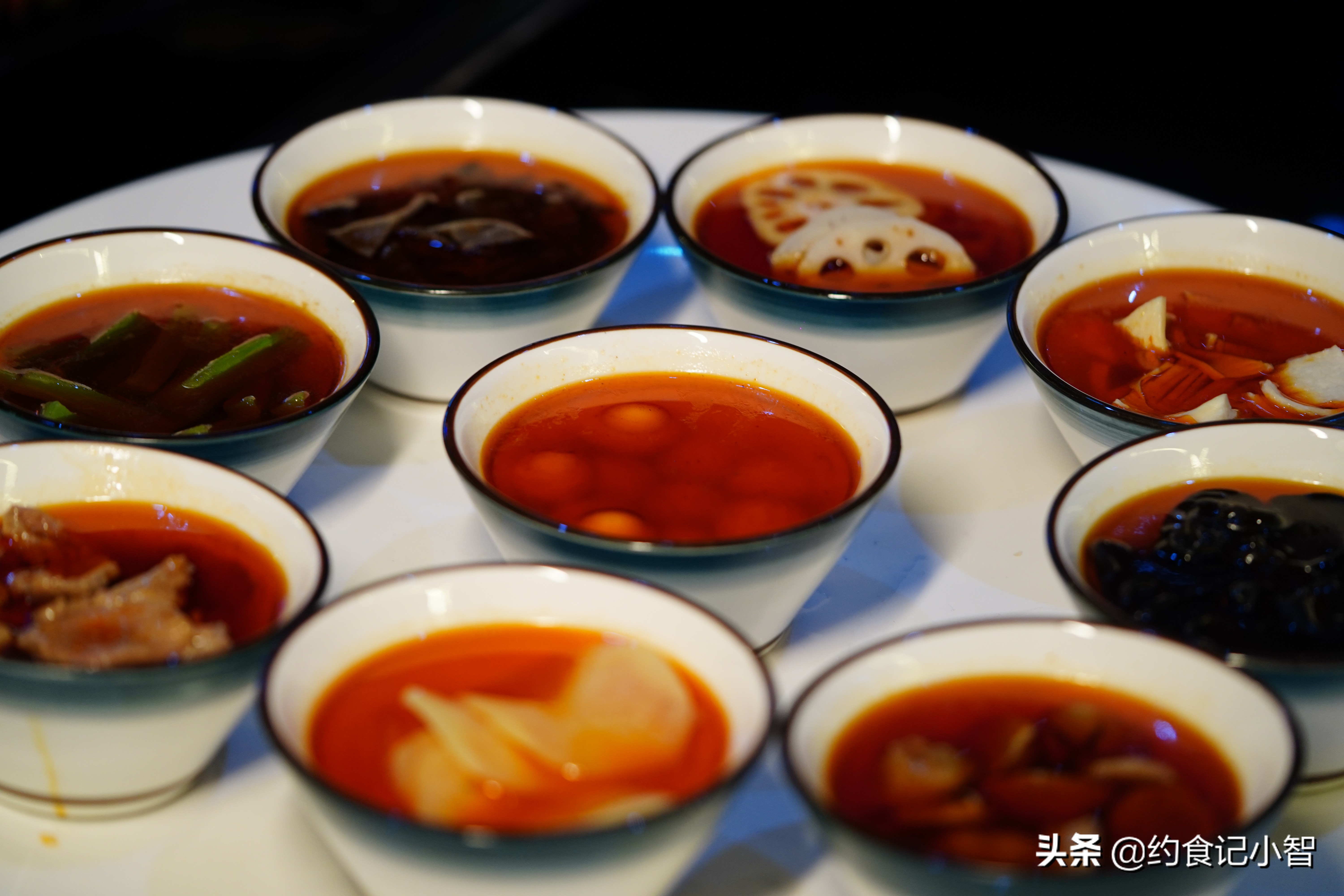 乌鲁木齐这家店丨与音乐和美酒相伴，这杯酒等你来斗