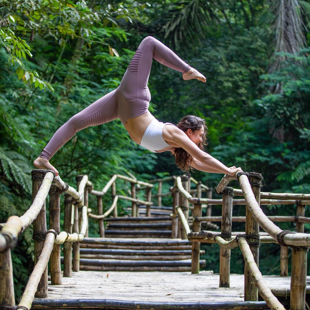 收腹提臀h型身材,提臀拉长腿部线条