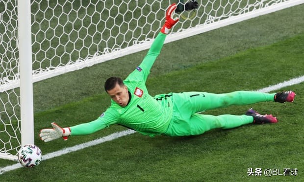BL看球简讯6月15欧洲杯创纪录45米中场吊射