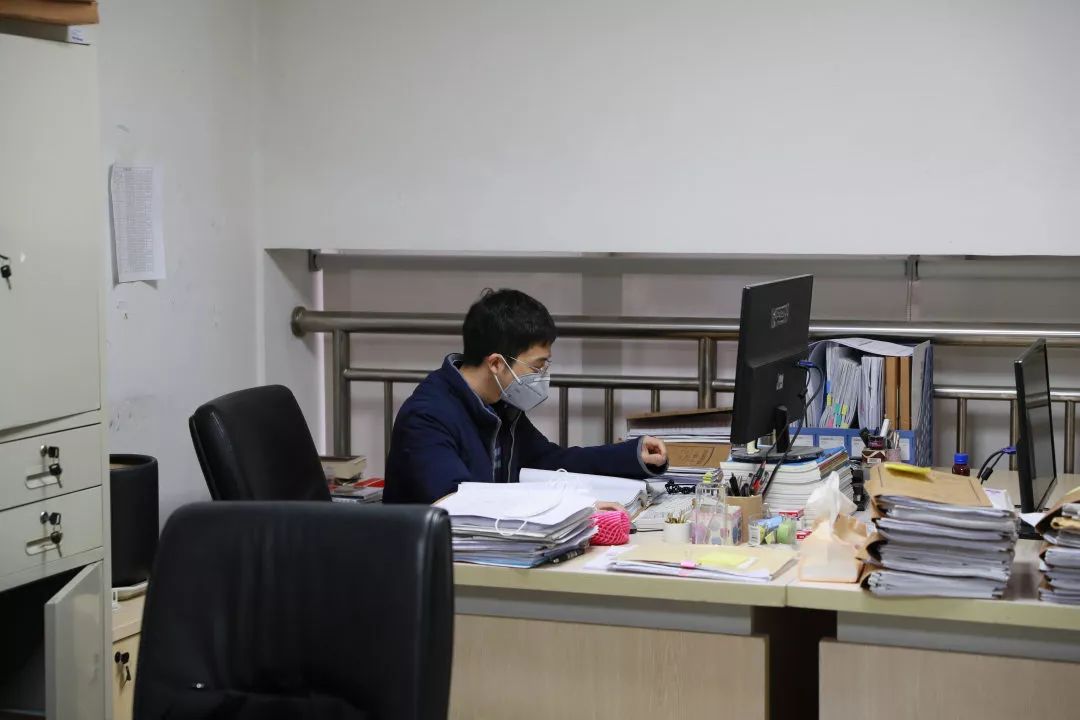 节后上班第1天的工作,节后上班第一天工作状态