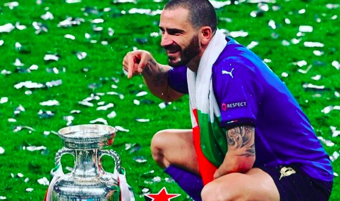 2021足球最强后卫排名前十名,2021年足球现役最强中锋排名