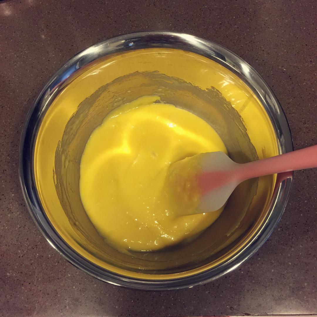 教你在家做戚风蛋糕不塌陷不回缩,在家做戚风蛋糕