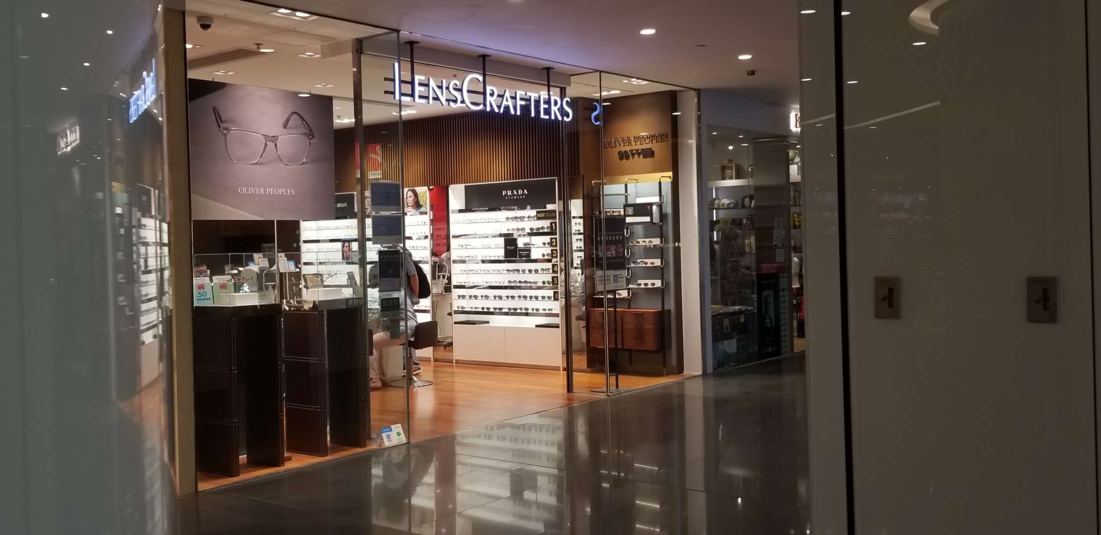 铜锣湾奢侈品时代广场购物攻略,铜锣湾潮流汇购物商城