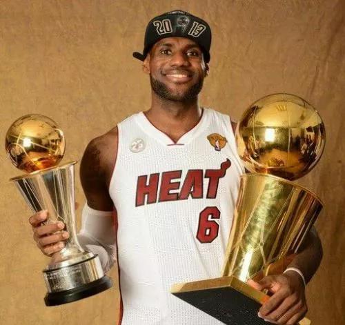 天选之子勒布朗詹姆斯,天选之子勒布朗詹姆斯的篮球之路