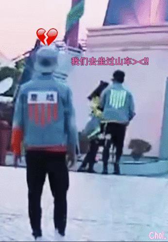 归国四子黄子韬张艺兴,归国四子张艺兴鹿晗黄子韬