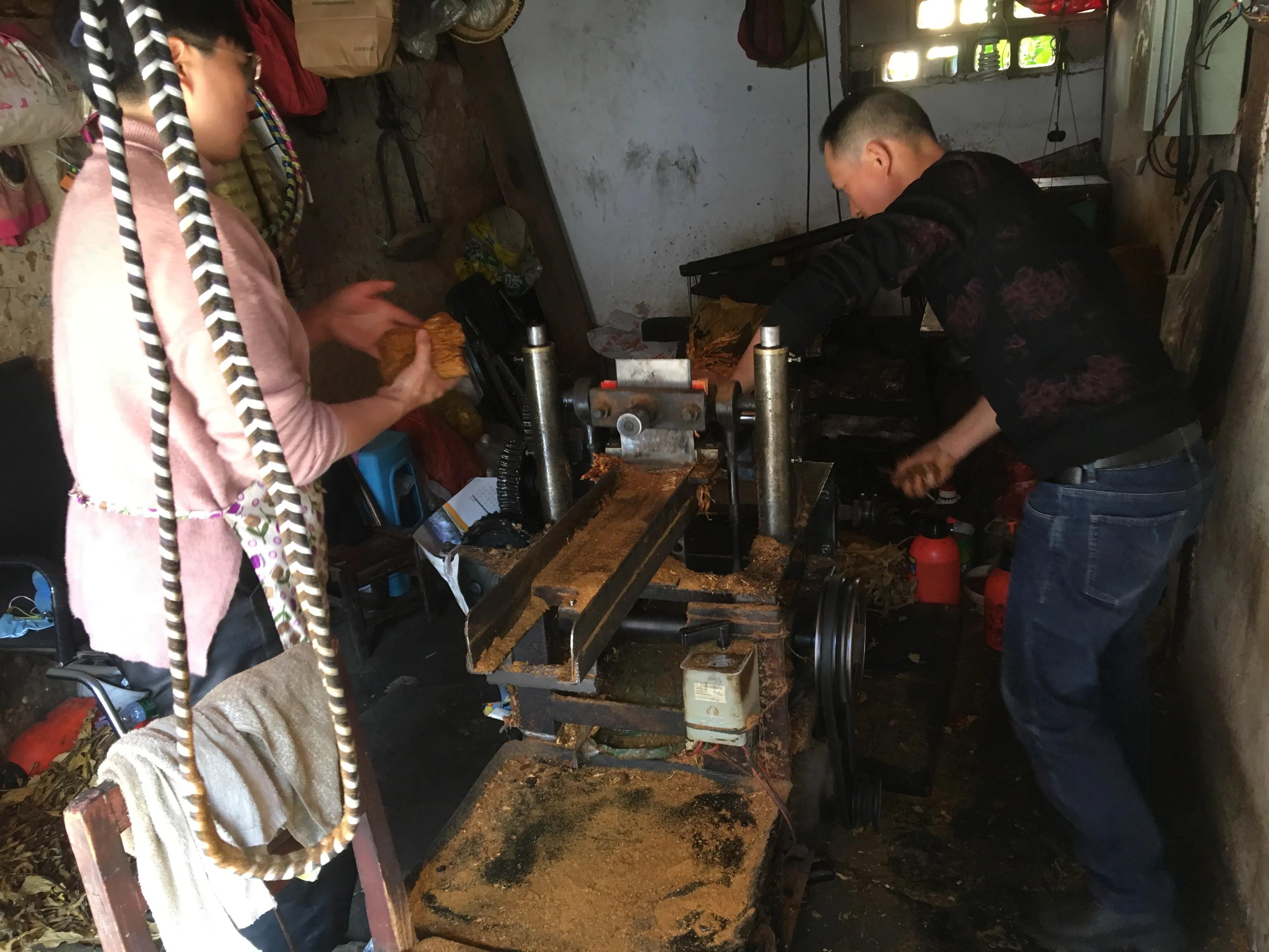 云南人有多爱抽烟 (云南人抽烟最高境界)