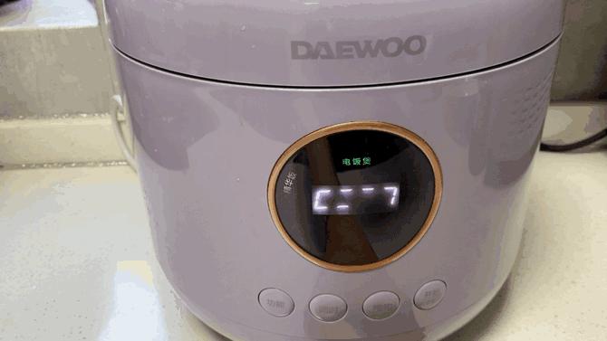 大宇电压力锅焖饭使用过程 (大宇电炖锅焖饭)