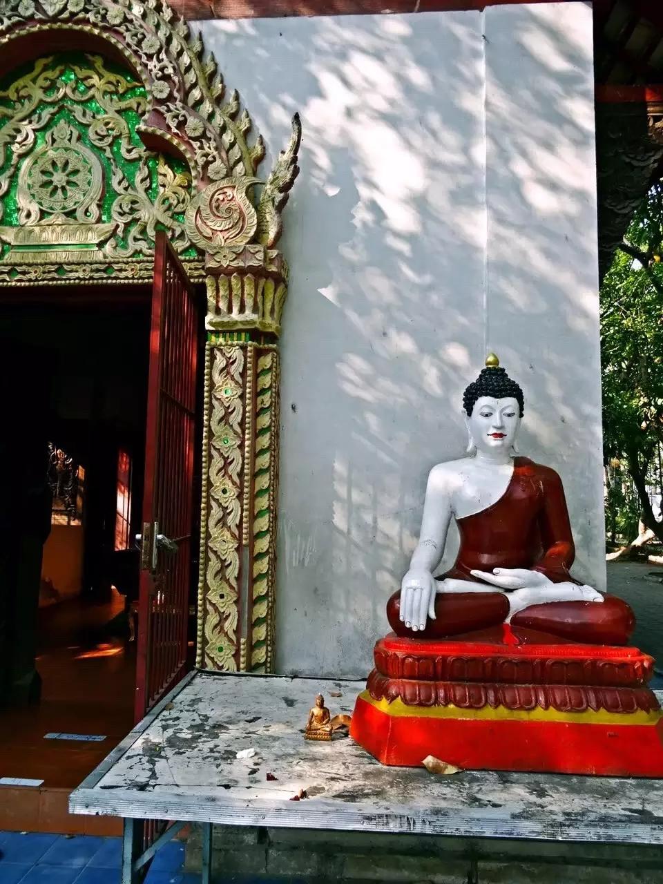 泰国清迈泼水节英文,泰国清迈泼水节自驾游