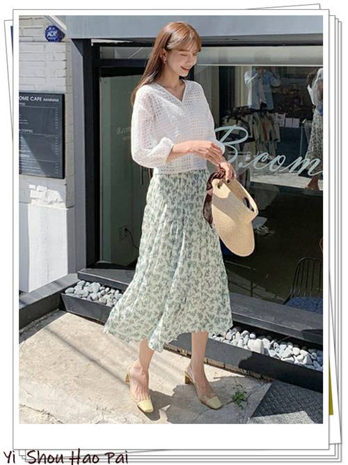 夏天流行的韩系穿搭可甜可撩,适合亚洲人的韩系穿搭