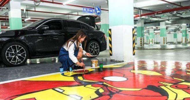 北京墙绘—墙绘只能画在墙上？别逗了，看看这位姑娘的做法