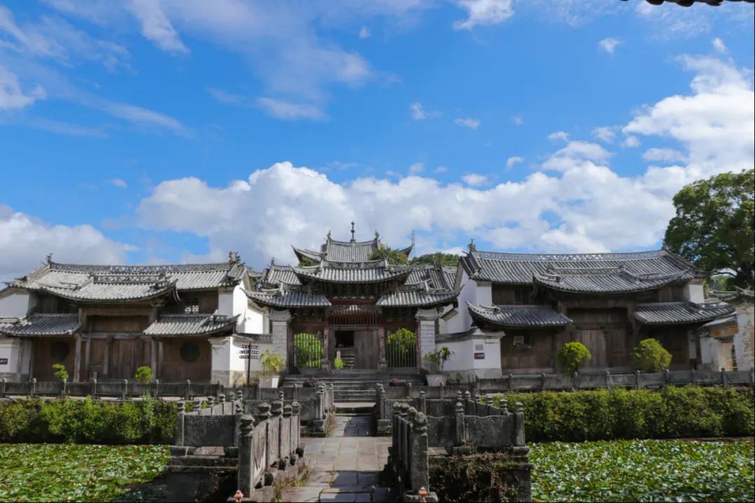 这是一个充满生机的公园怎么说,这是一个充满生机的国度朗诵