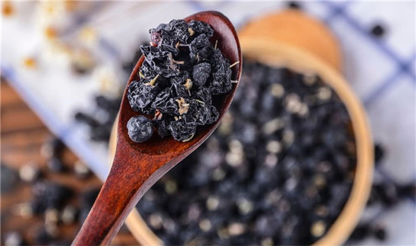 青海枸杞和宁夏枸杞有什么区别,宁夏枸杞和普通枸杞有什么区别