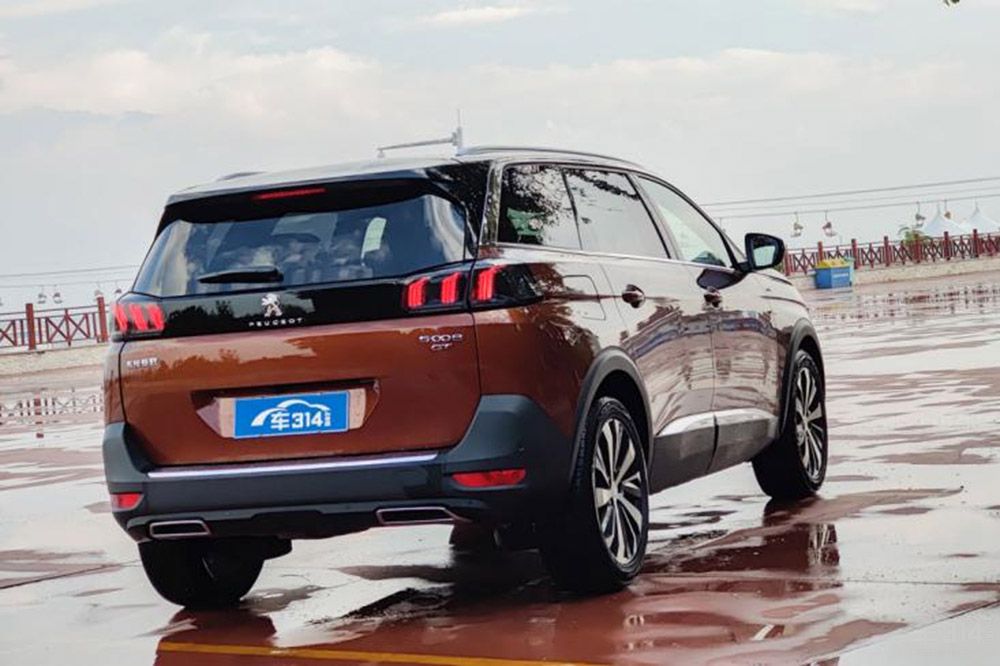 标致5008绕桩评测视频,2023标致5008绕桩测试