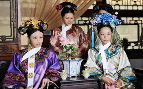 甄嬛传中敬妃是真的傻吗,甄嬛传中敬妃的原名