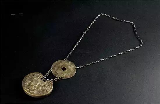 中国人的护身符,中国人专有的护身符