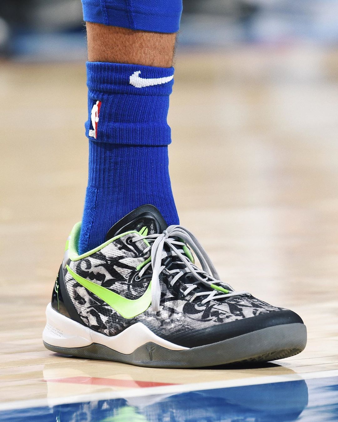 哈雷尔上脚球鞋锐步,nba上脚球鞋排行榜kd16