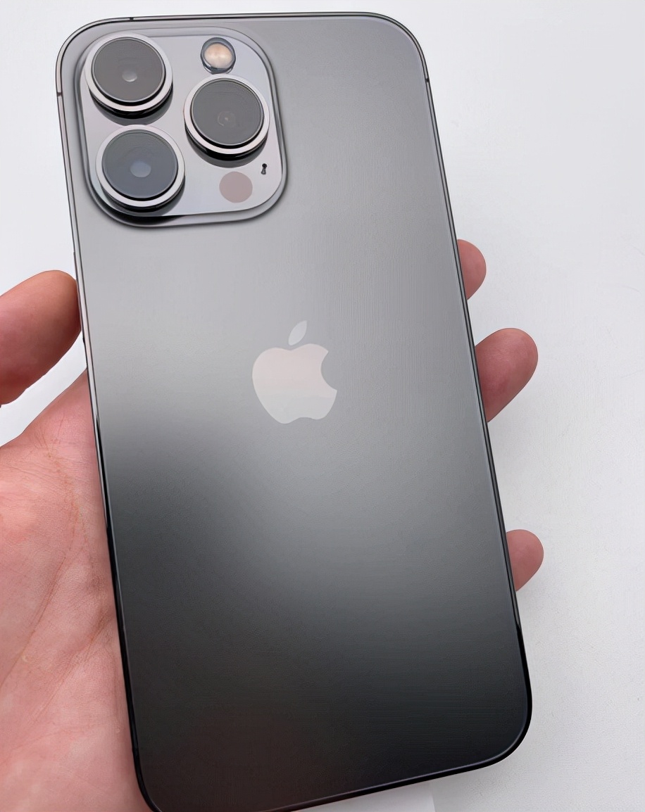 iphone13promax美版有锁和无锁,iphone13美版黑解可以买吗