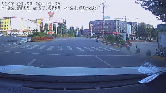 13000公里新手独驾*疆新**日记第23天——塔克拉玛干沙漠陷车自救