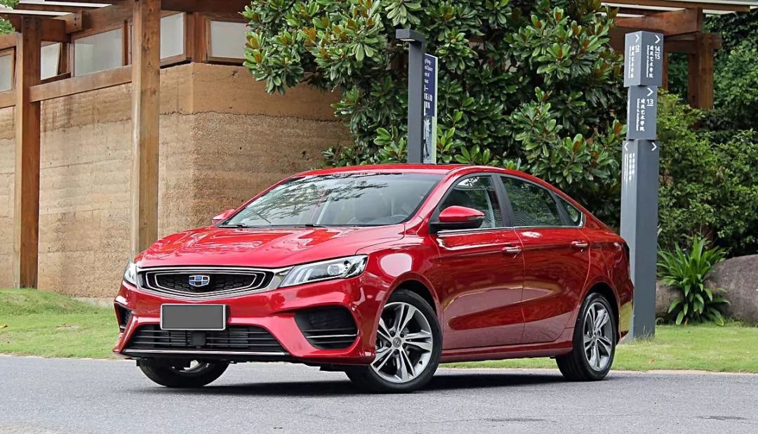 开心仪的车，吃德国美食，人生圆满不过如此！吉食到，开饭咯！