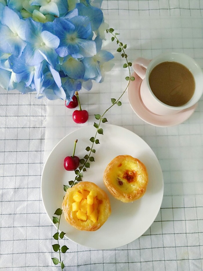 外酥里嫩简单零失败蛋挞的做法,蛋挞外酥自己在家做