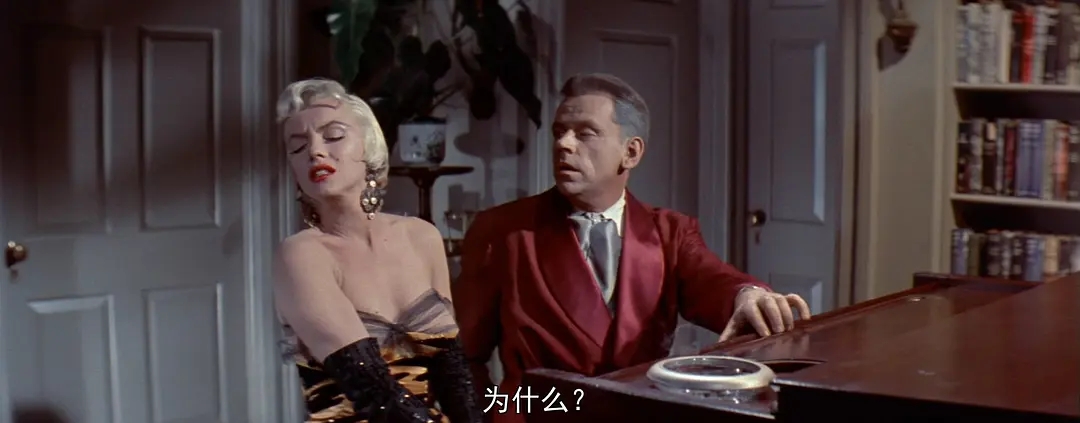 上帝将女演员梦露，放到中年男人面前，是在制造一件人间“杀器”