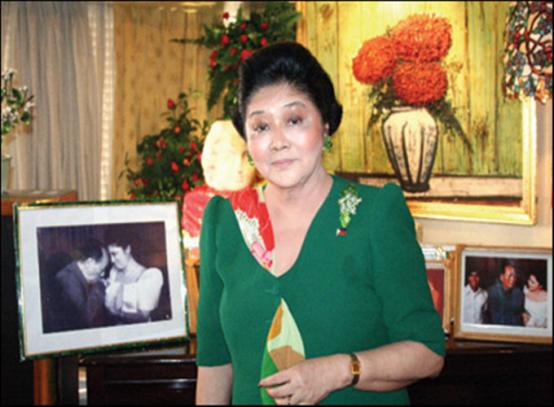 她曾获伟人世纪之吻，被称为菲律宾第一夫人，却在89岁判42年徒刑